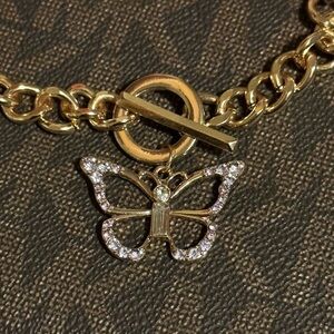 WOMEN'S, GOLD TONE CHAIN LINK NECKLACE WI/BUITTERFLY, NEW W/TAG, JESSICA SIMPSON